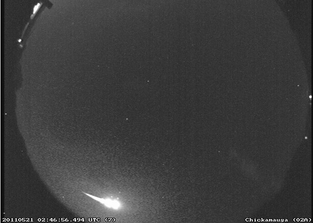 Man-Size Meteor From Comet Lights Up Georgia Sky